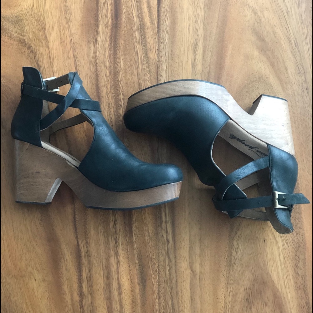 Free People Cedar Clog